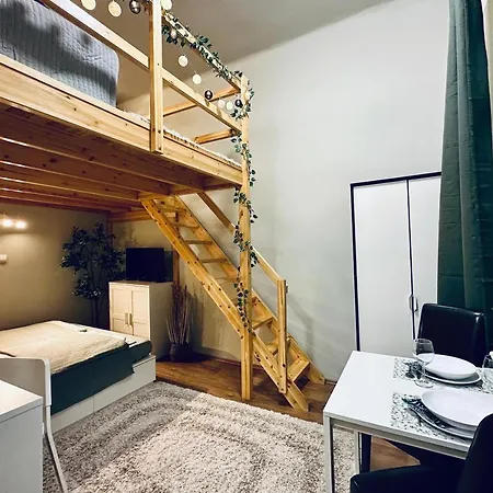 Apartament King I Walk Score 99 I 600 Mbps I Ac Budapesta